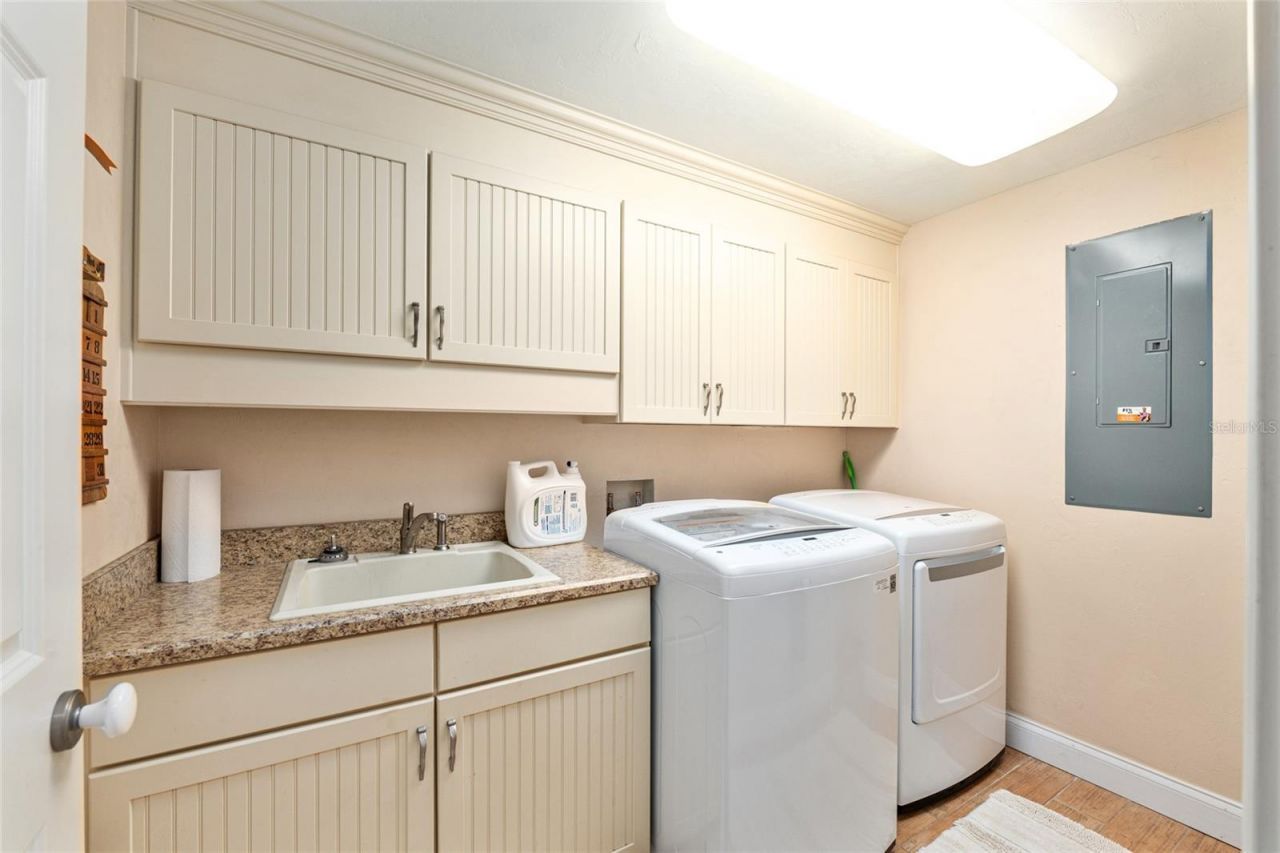 5015 SW 91 Terrace, Gainesville, FL 32608 Photo