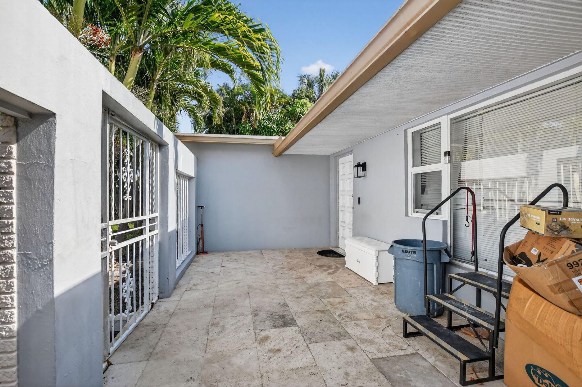 256 SW 11th Place, Boca Raton, FL 33432 Photo