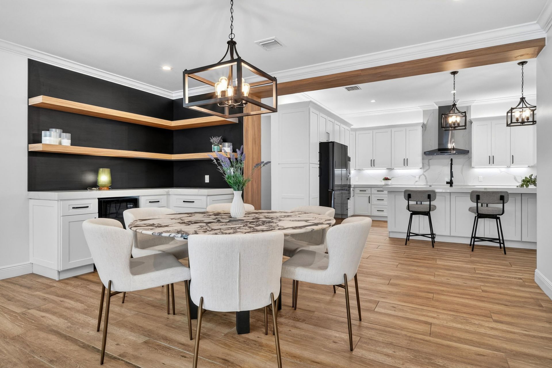 301 Pilgrim Road, West Palm Beach, FL 33405 Photo