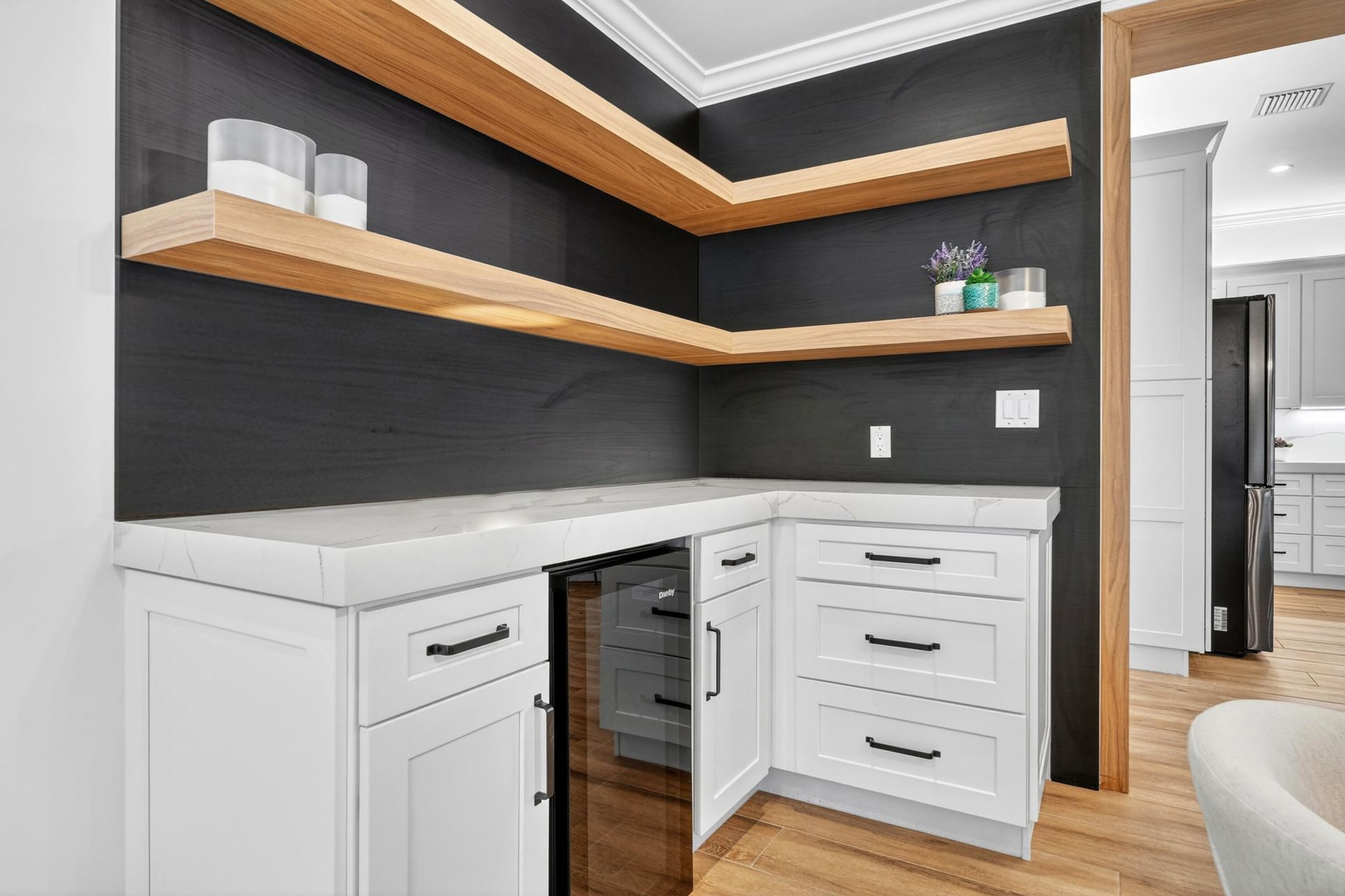 301 Pilgrim Road, West Palm Beach, FL 33405 Photo