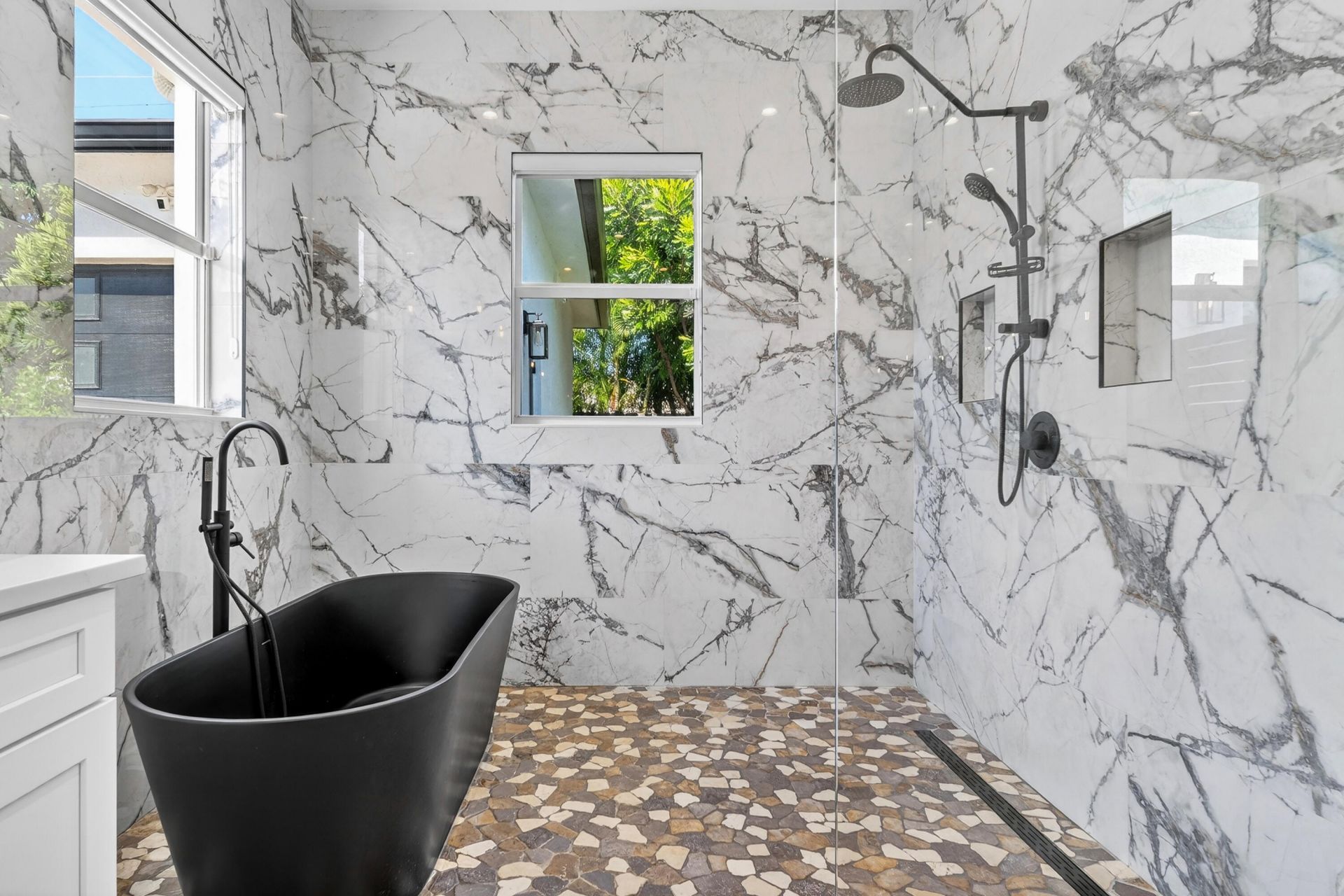 301 Pilgrim Road, West Palm Beach, FL 33405 Photo