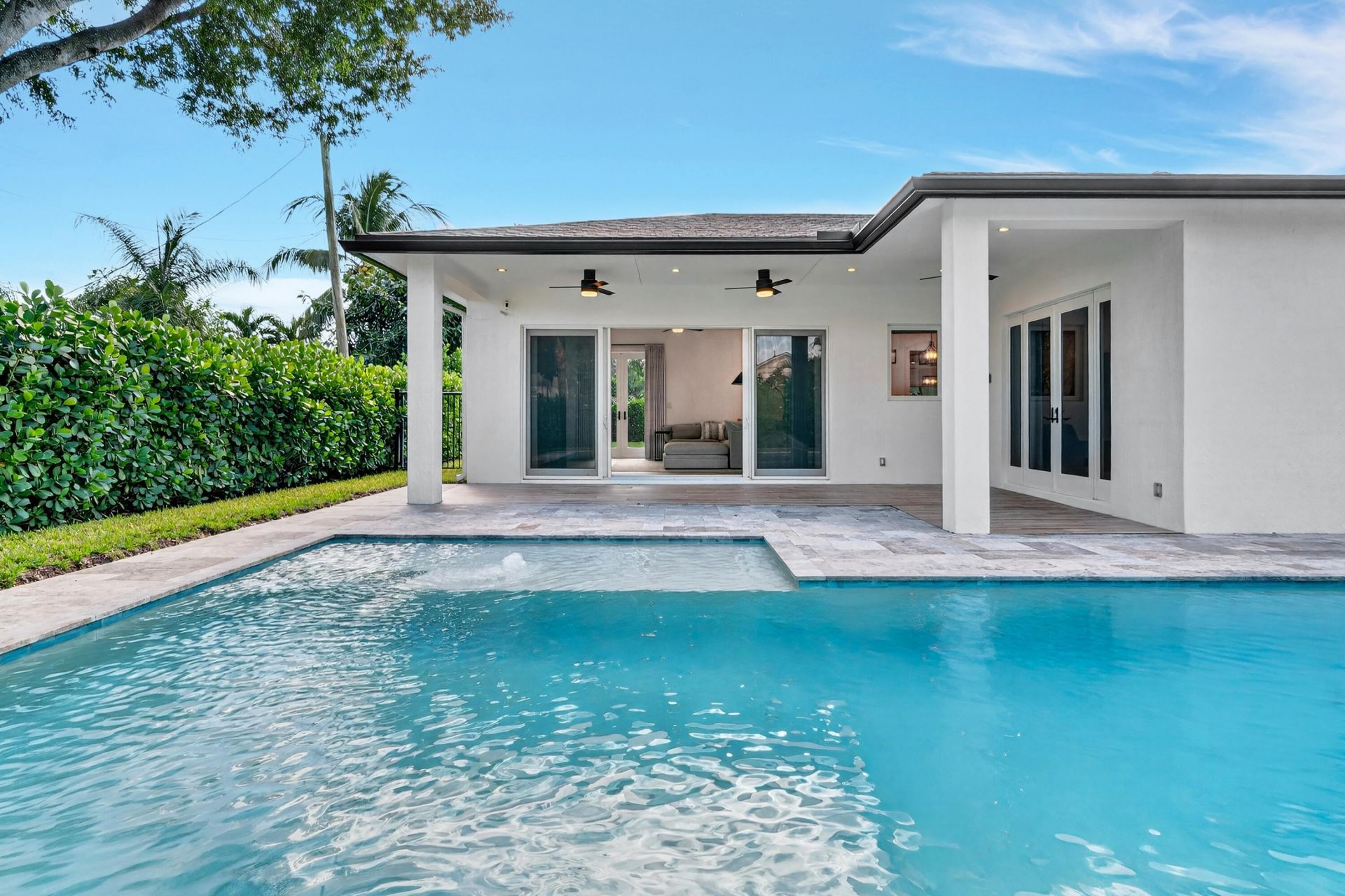 301 Pilgrim Road, West Palm Beach, FL 33405 Photo