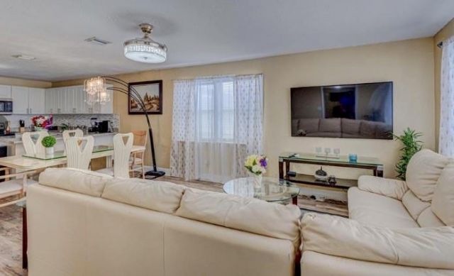 1105 W 34th St, Riviera Beach, FL 33404 Photo