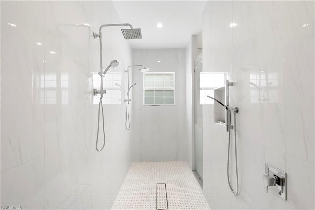 1086 Michigan Ave, Naples, FL 34103 Photo