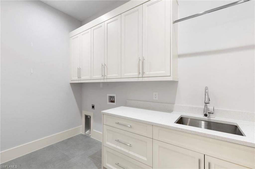 1086 Michigan Ave, Naples, FL 34103 Photo