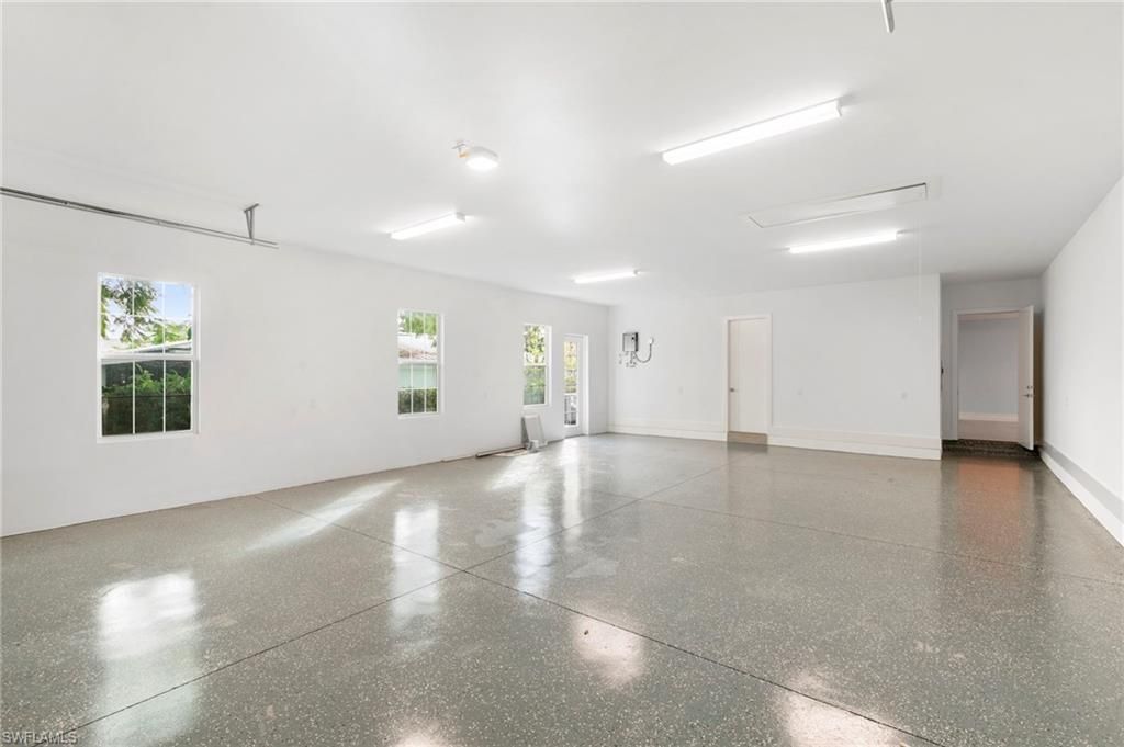 1086 Michigan Ave, Naples, FL 34103 Photo