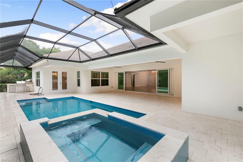 1086 Michigan Ave, Naples, FL 34103 Photo