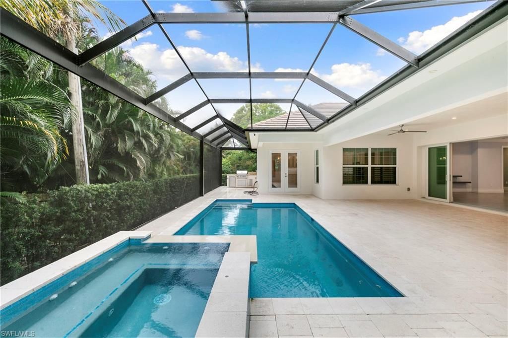 1086 Michigan Ave, Naples, FL 34103 Photo