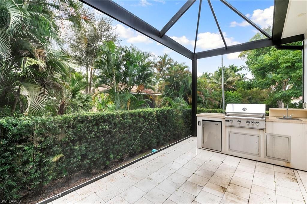 1086 Michigan Ave, Naples, FL 34103 Photo
