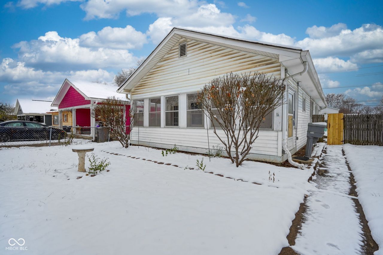 1724 N Tibbs Avenue, Indianapolis, IN 46222 Main Photo