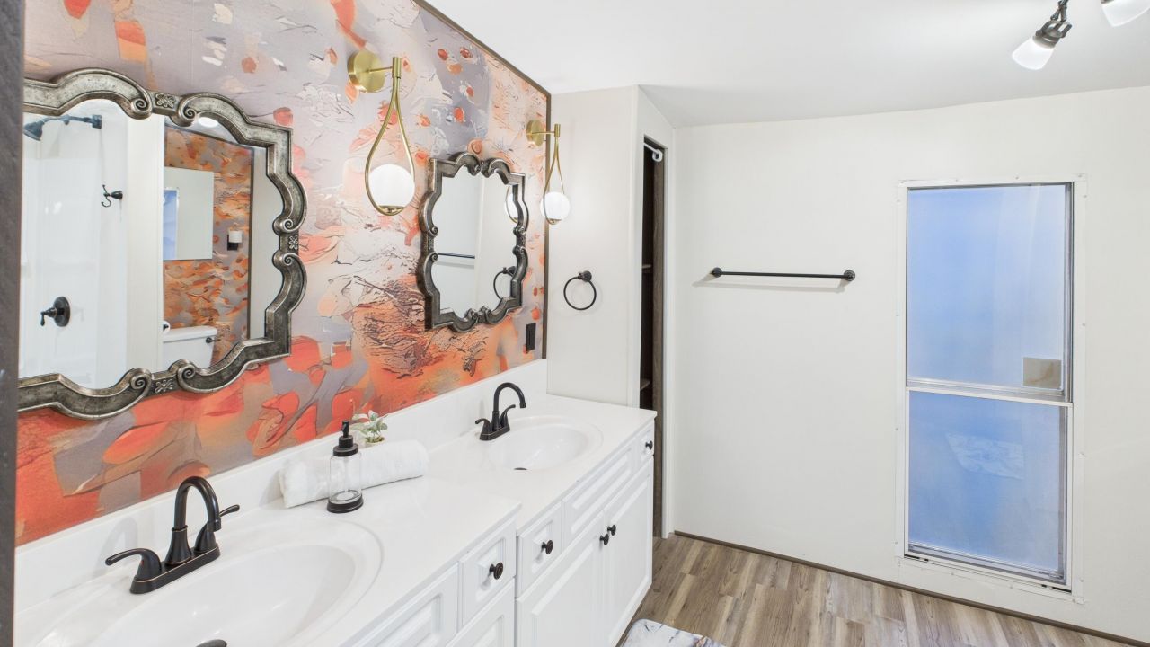 623 Barn Road Photo 8