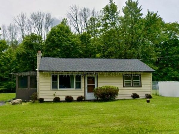 158 Upper North Shore Rd, Frankford, NJ 07826