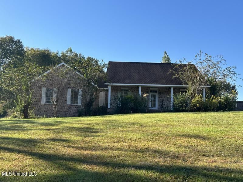 17103 Gina Lane, Gulfport, MS 39503 Main Photo