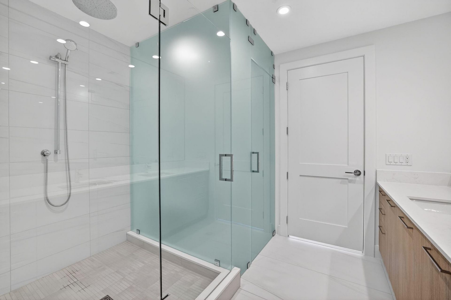 151 N Seabreeze Boulevard, Unit 1803-E, Fort Lauderdale, FL 33304 Photo