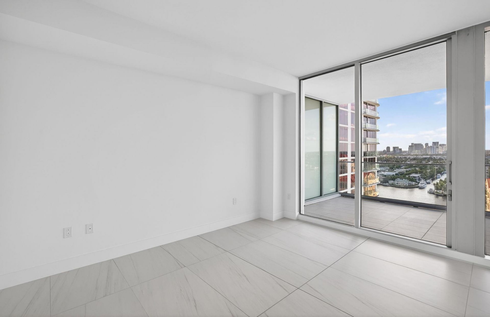 151 N Seabreeze Boulevard, Unit 1803-E, Fort Lauderdale, FL 33304 Photo