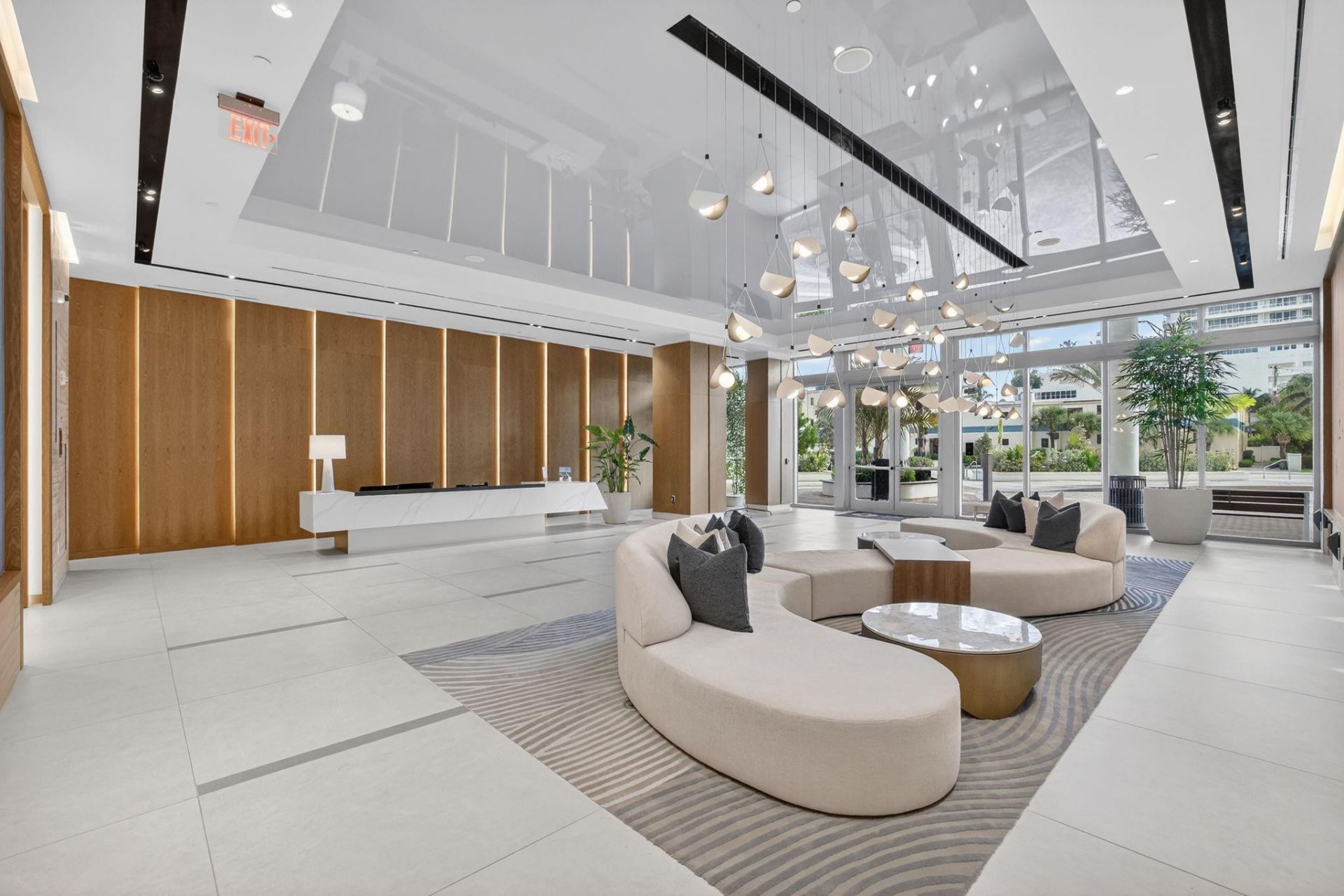 151 N Seabreeze Boulevard, Unit 1803-E, Fort Lauderdale, FL 33304 Photo