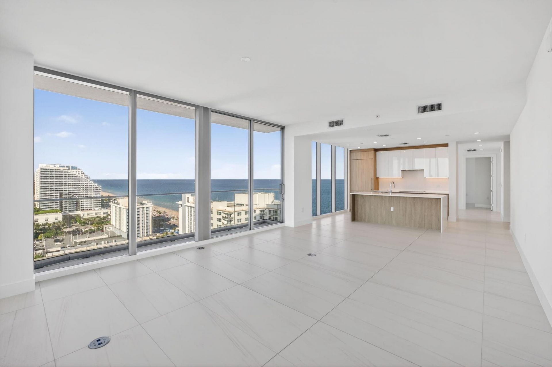 151 N Seabreeze Boulevard, Unit 1803-E, Fort Lauderdale, FL 33304 Photo