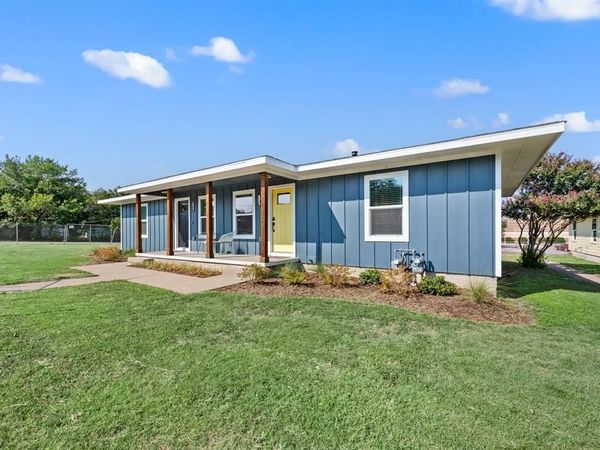4092 Merida Avenue, Fort Worth, TX 76110