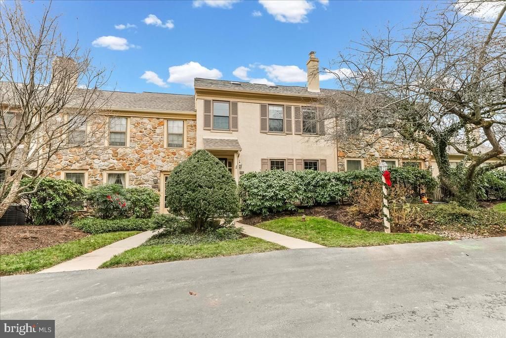 1705 Weatherstone Drive, Unit 1705, Paoli, PA 19301 Main Photo