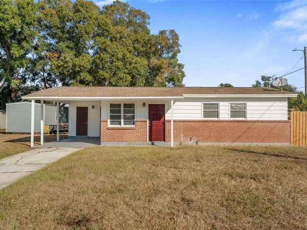 8310 CROTON AVENUE, TAMPA, FL 33619