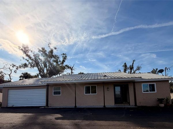 11401 MCMULLEN LOOP, RIVERVIEW, FL 33569