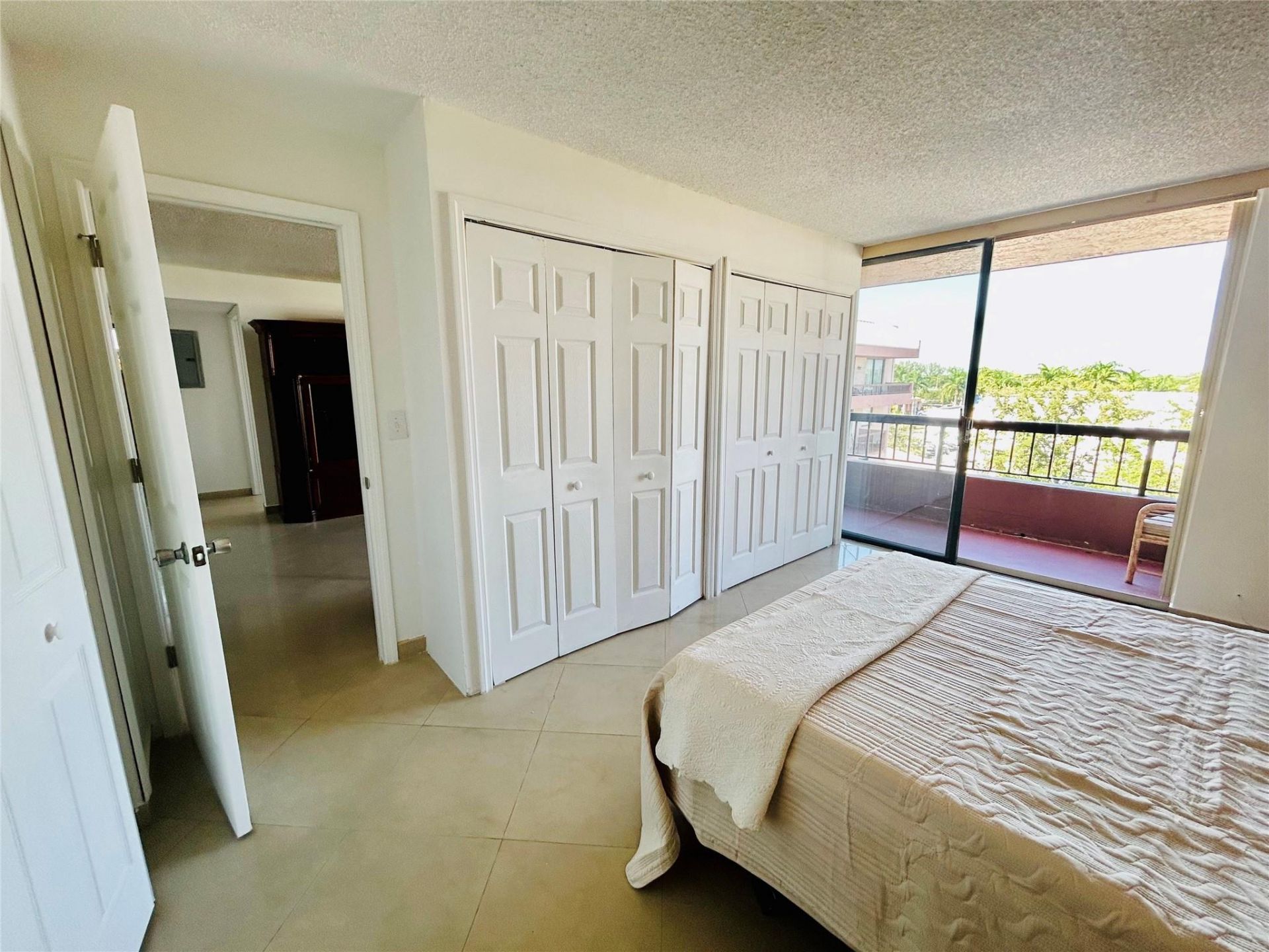 7040 Coral Way, Unit 501, Miami, FL 33155 Photo