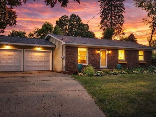 826 Morningside Court, Lake Odessa, MI 48849