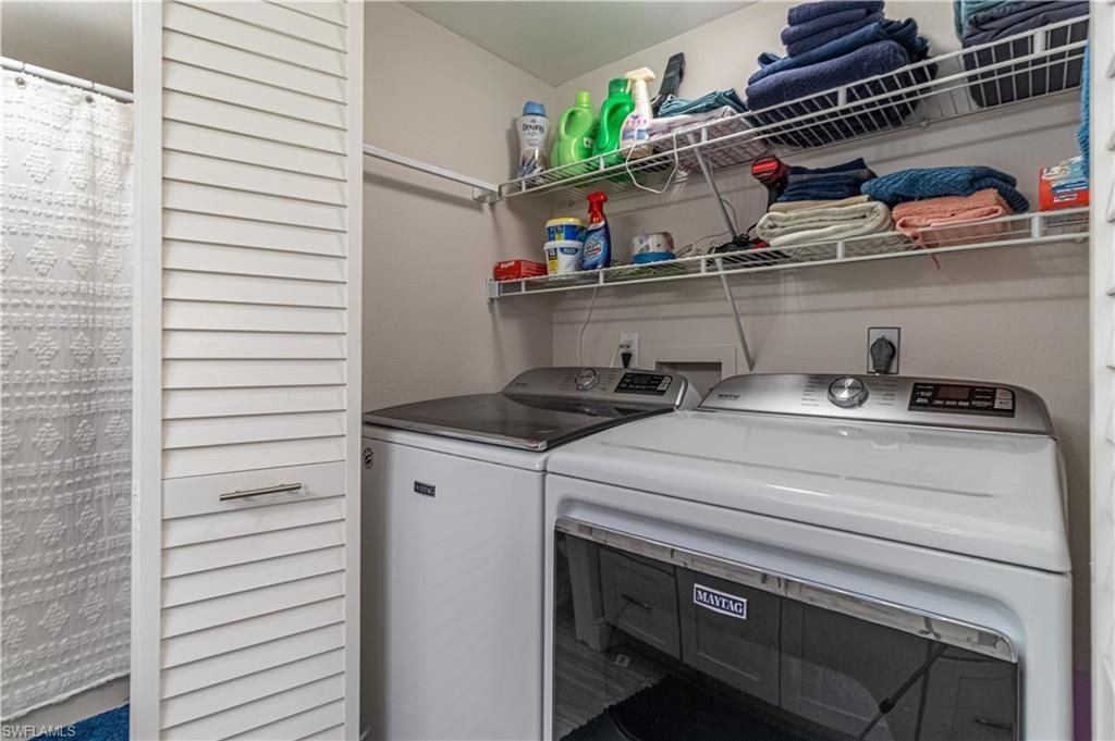 7430 Lake Breeze Dr, Unit 403, Fort Myers, FL 33907 Photo