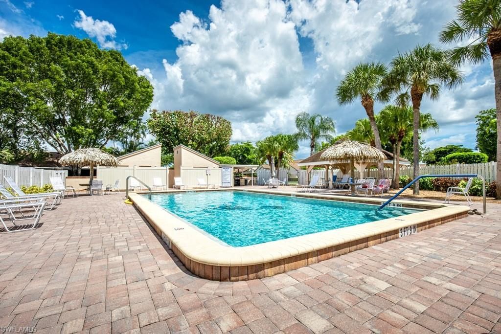 7430 Lake Breeze Dr, Unit 403, Fort Myers, FL 33907 Photo