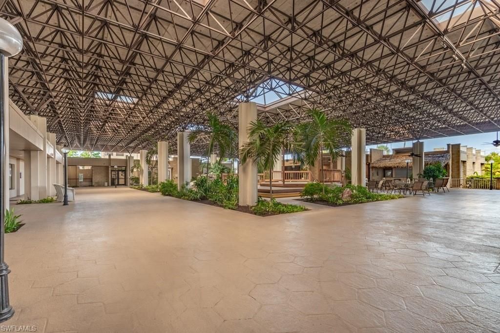 7430 Lake Breeze Dr, Unit 403, Fort Myers, FL 33907 Photo