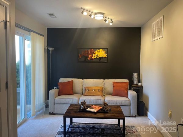 6329 Park Creek Drive , Charlotte, NC 28262