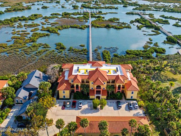 1 RADIO Road, Unit 203, St. Augustine, FL 32084