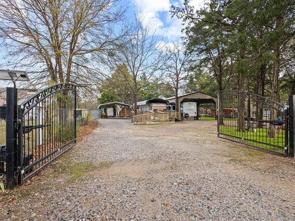 988 County Road, Gordonville, TX 76245