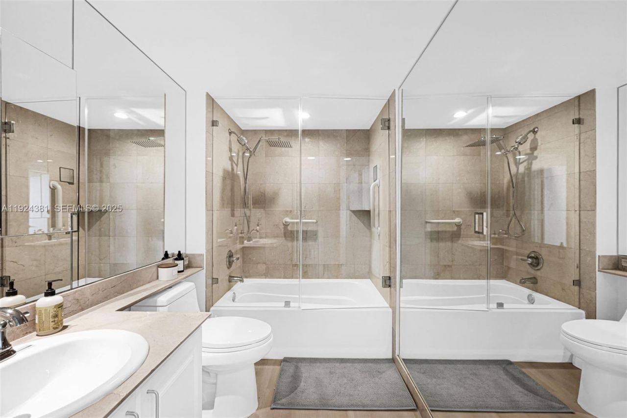 90 Alton Rd, Unit 1908, Miami Beach, FL 33139 Photo