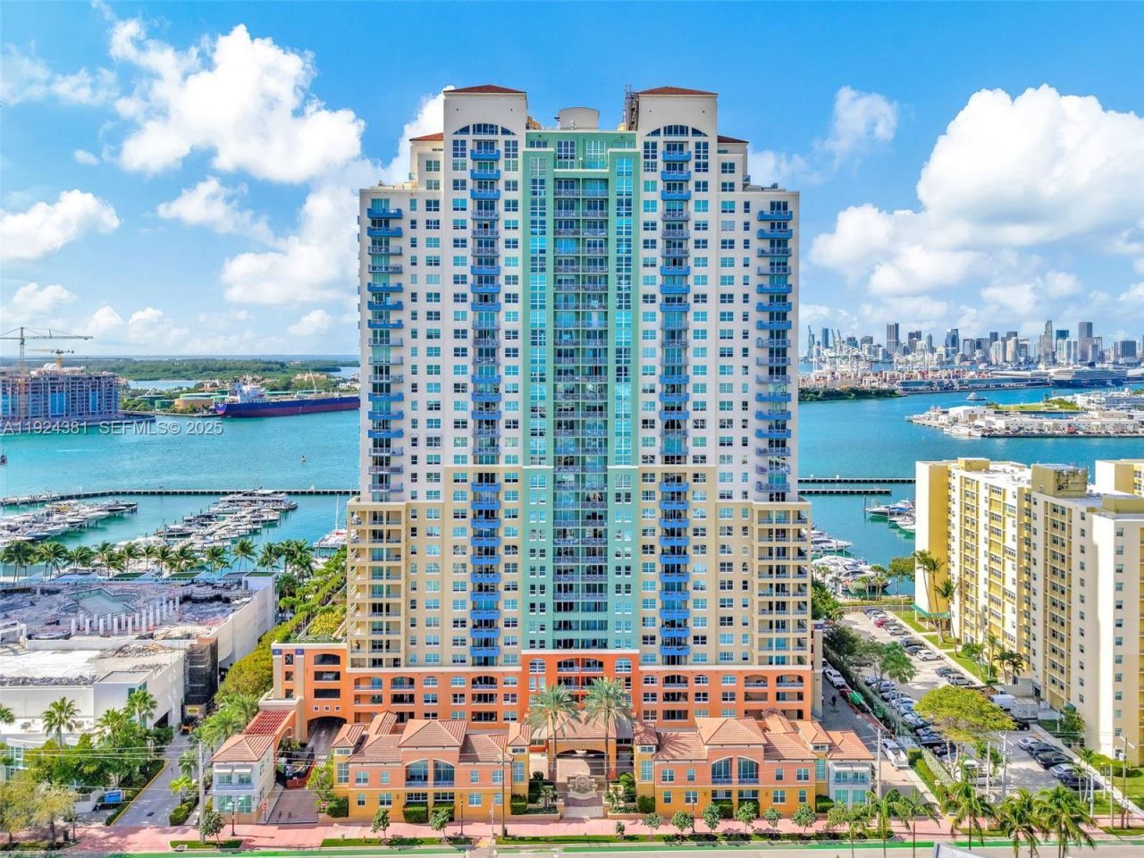 90 Alton Rd, Unit 1908, Miami Beach, FL 33139 Photo