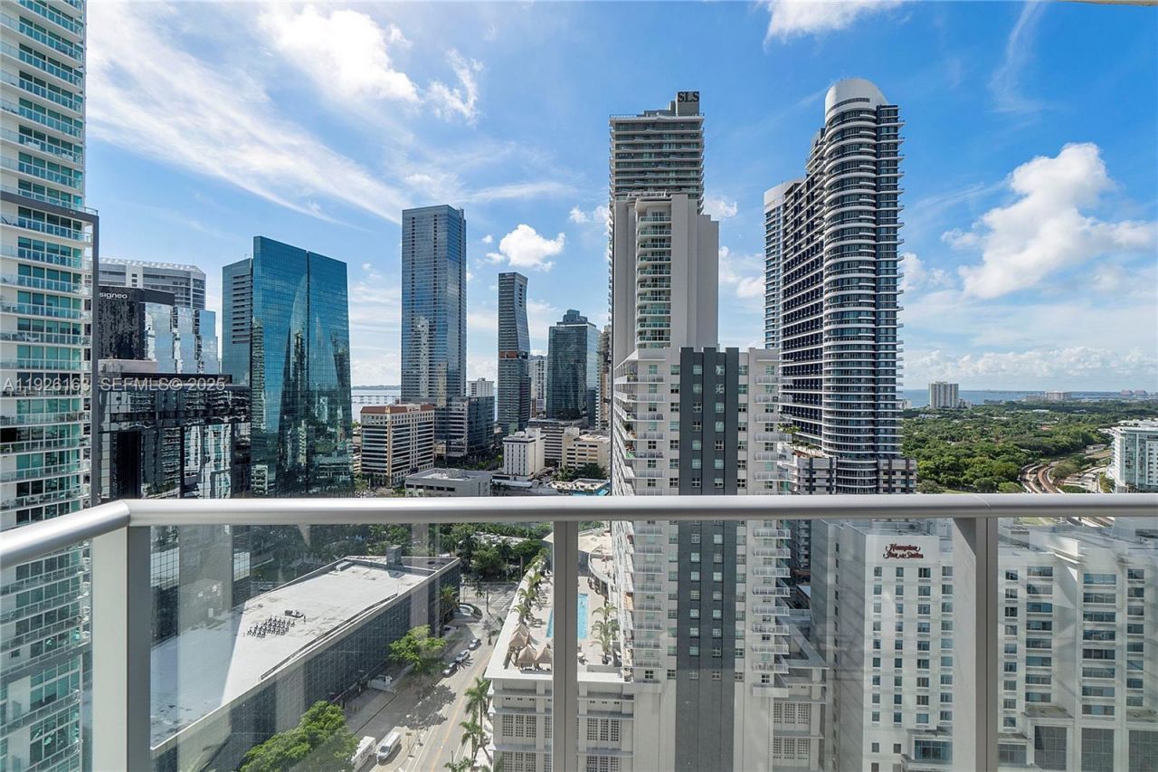 1100 S Miami Ave, Unit 2302, Miami, FL 33130 Photo