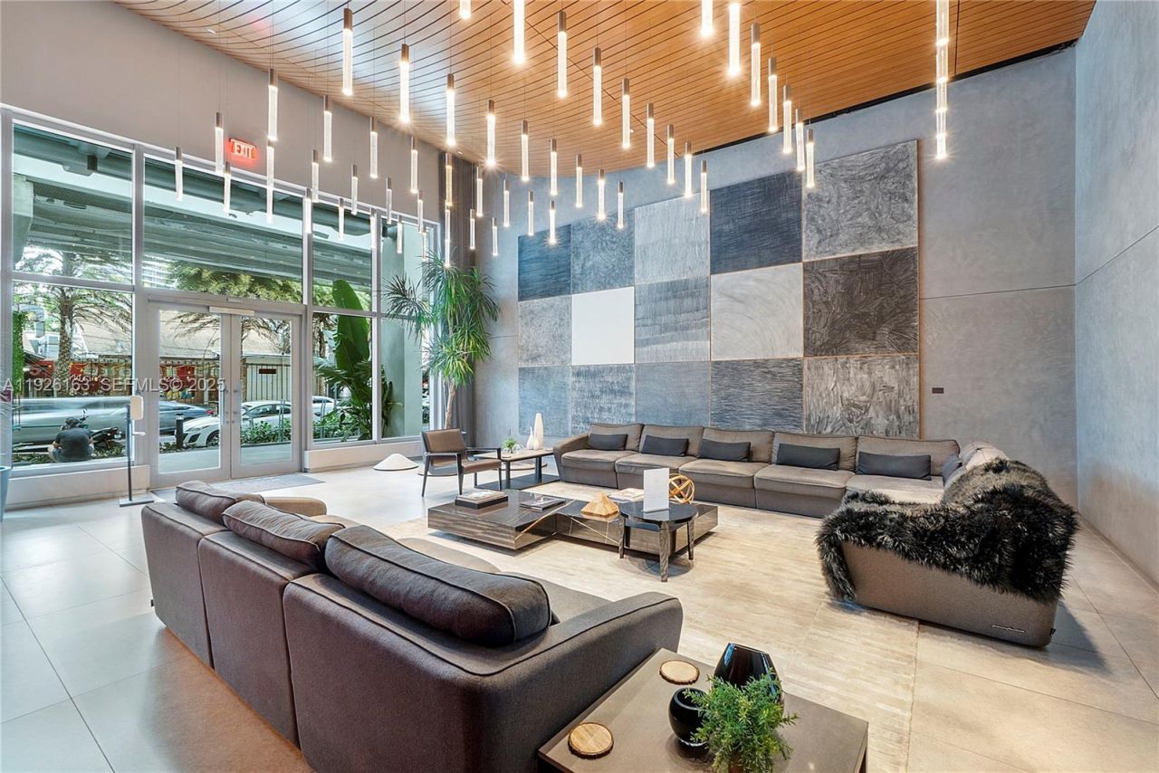 1100 S Miami Ave, Unit 2302, Miami, FL 33130 Photo