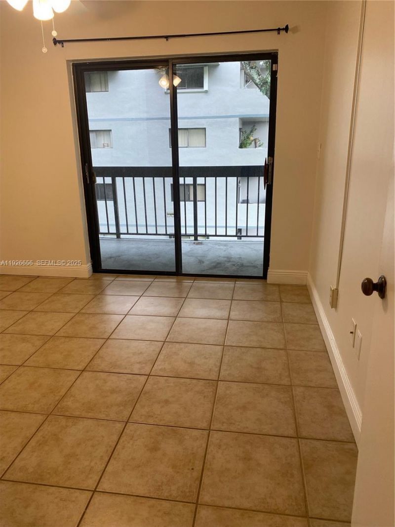 8811 SW 132nd Pl, Unit 309CW, Miami, FL 33186 Photo