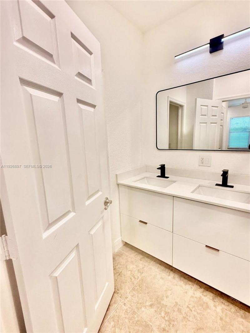 977 NE Trailside Run, Port Saint Lucie, FL 34983 Photo