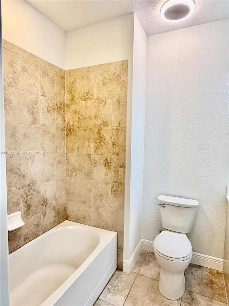 977 NE Trailside Run, Port Saint Lucie, FL 34983 Photo