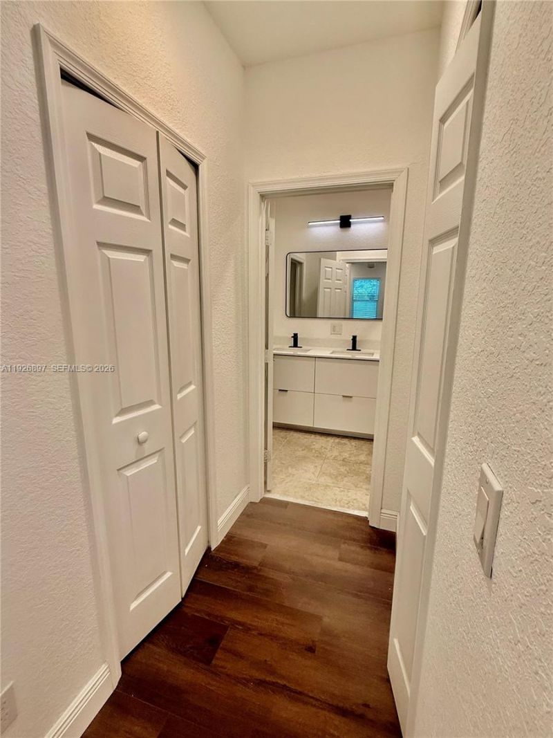 977 NE Trailside Run, Port Saint Lucie, FL 34983 Photo