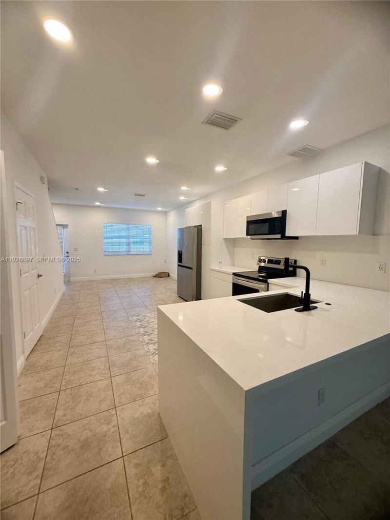 977 NE Trailside Run, Port Saint Lucie, FL 34983 Photo