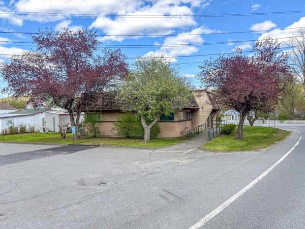 332 Route 113, Thetford, VT 05043