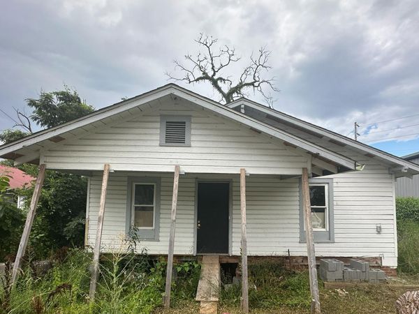 509 W Gordon Avenue, Rossville, GA 30741