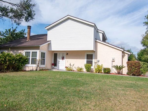 13902 BARDMOOR PLACE, Unit B, TAMPA, FL 33618