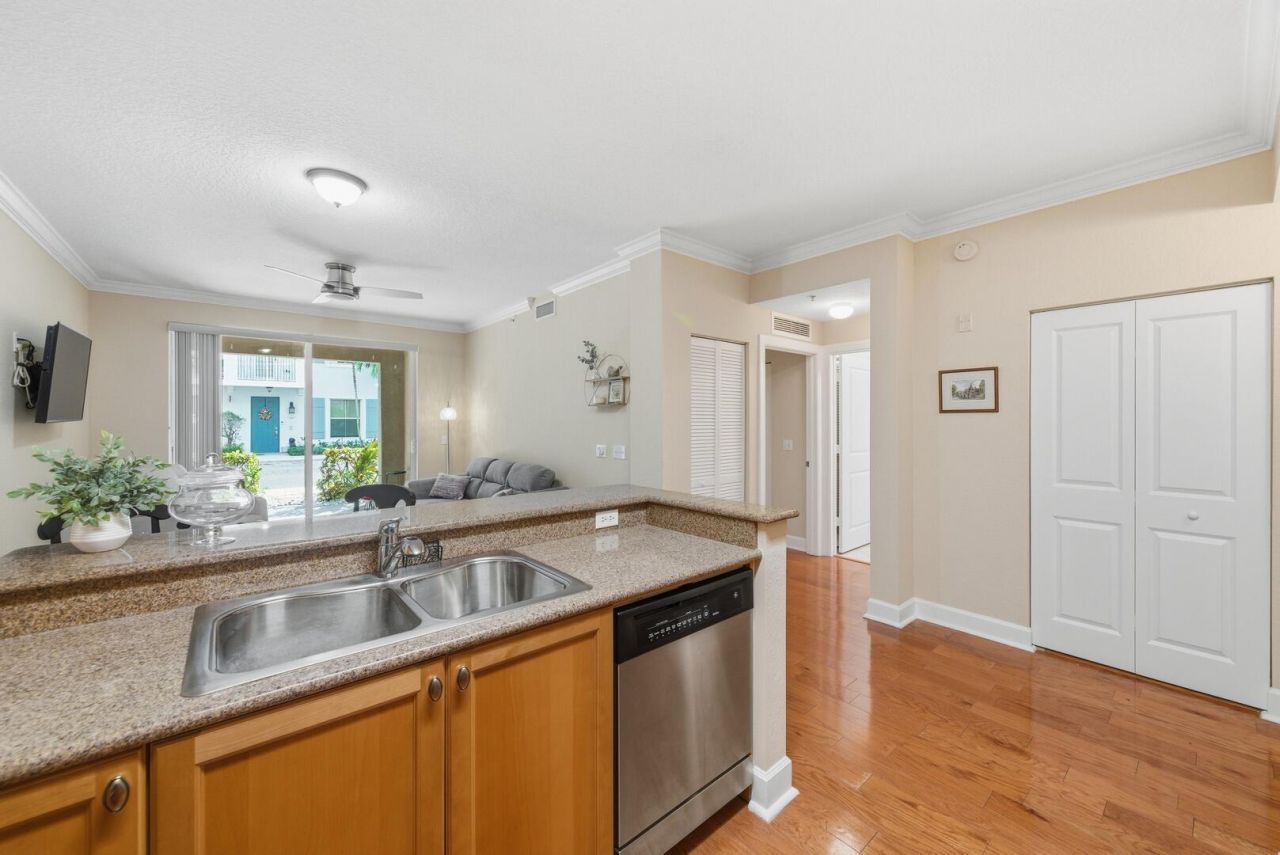 4 Renaissance Way, Unit 110, Boynton Beach, FL 33426 Photo