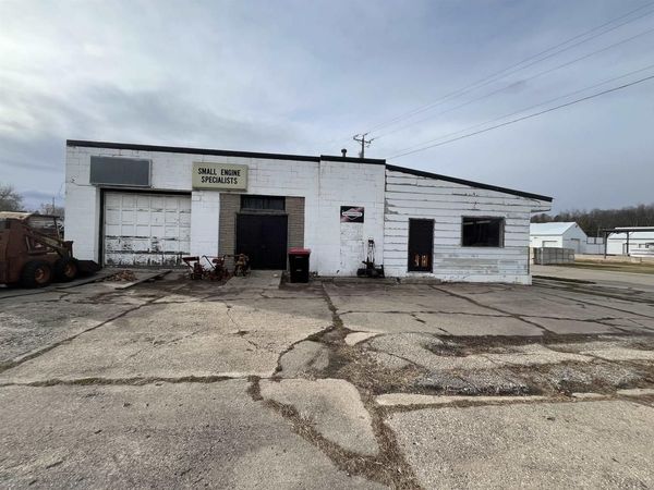 117 N RICHMOND STREET, Gillett, WI 54124