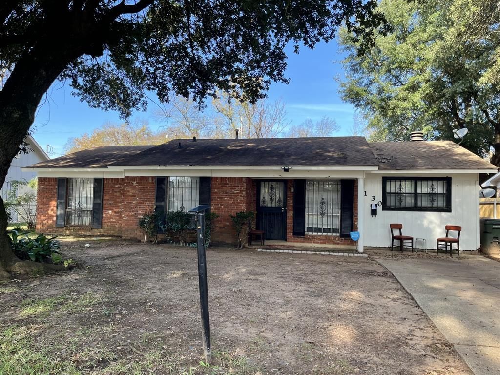 130 Mayfair Drive, Shreveport, LA 71107 Main Photo