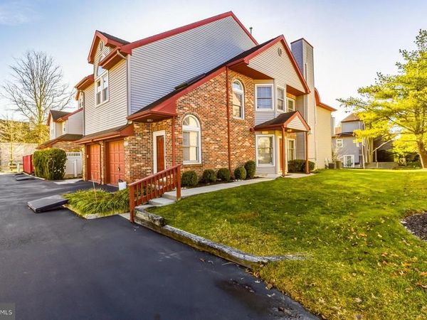 735 CHANTICLEER, CHERRY HILL, NJ 08003