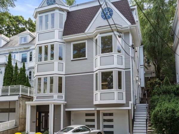89 University Road, Brookline, MA 02445